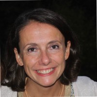 Marie Perrot (Emily)