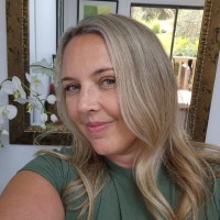 Lisa Hakker