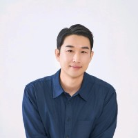 김동욱