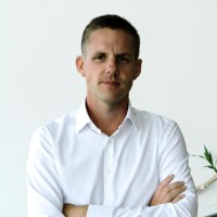 Dejan Gacnik