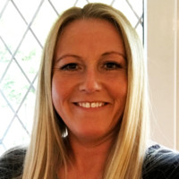 Kay Thomas