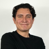 Edgar Lázaro