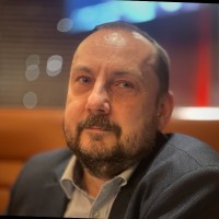 Robert Świeczewski
