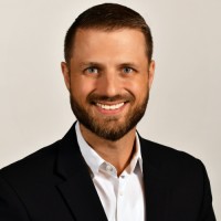 Kirk Stelsel, Cae