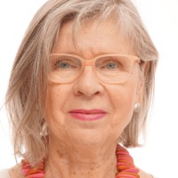 Barbara Naumann