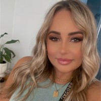 Yazmin Uys