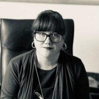 Julie Hemann, Mba