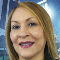 Gloria Santos