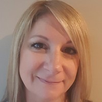 Tina Lewis