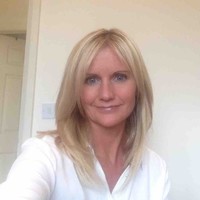 Jacqui Dickinson