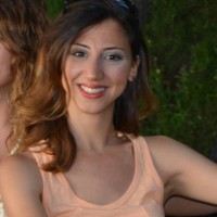 Özge Nüzket