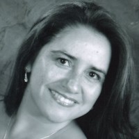 Gloria Aviles