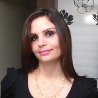 Anne Caroline zanelatto