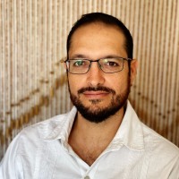 Daniel Serrano Peña, Md, Mpc