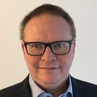 Lars Ostenfeldt