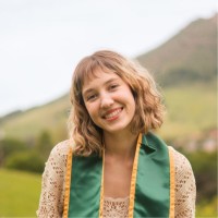 Caroline Bates