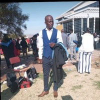 Tsietsi Elias