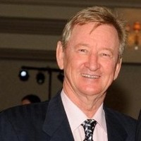 Bruce Mackinlay
