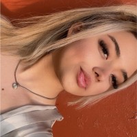 Lucia Galvez Giron