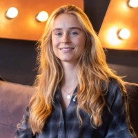Julia Schmit