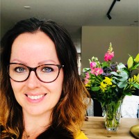 Shirley Van Der Ende