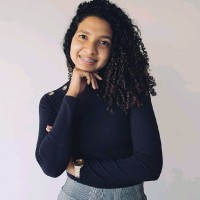 Adrielly Soares