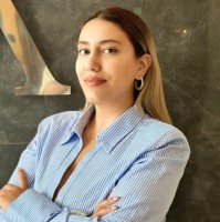 Özge Akalın
