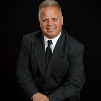 Tom Bach