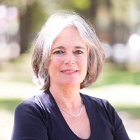 Els J. Verplanke
