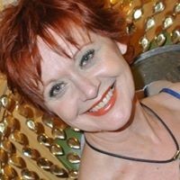 Elaine McManus
