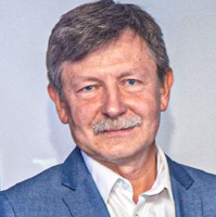 Piotr Kucharski