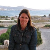 Debi Riley