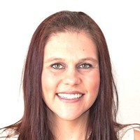 Elizaan Nel