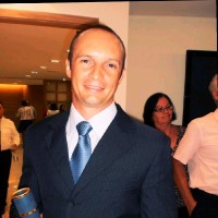 Alexsander Bravo