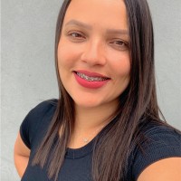 Ione Santos