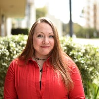 Lisa Lively