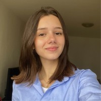 Julia Pereira
