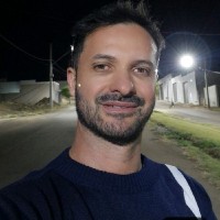Caricio Bianchini Dos Santos
