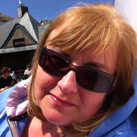 Denise Edwards