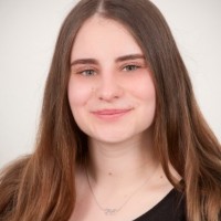 Selin Sakine Özcanli