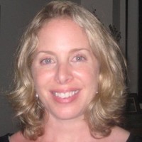 Debbie N.