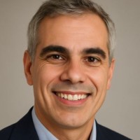★ Eduardo Cordero
