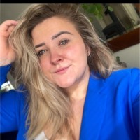 Manon De Bruin