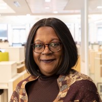 Denise Robinson