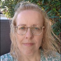 Renate Smits