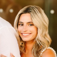 Anna McLain