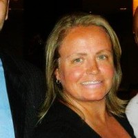 Marcia R. Trindade