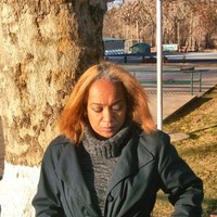 Daphne E