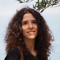 Debora Poles