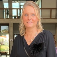 Evelyne Reversé